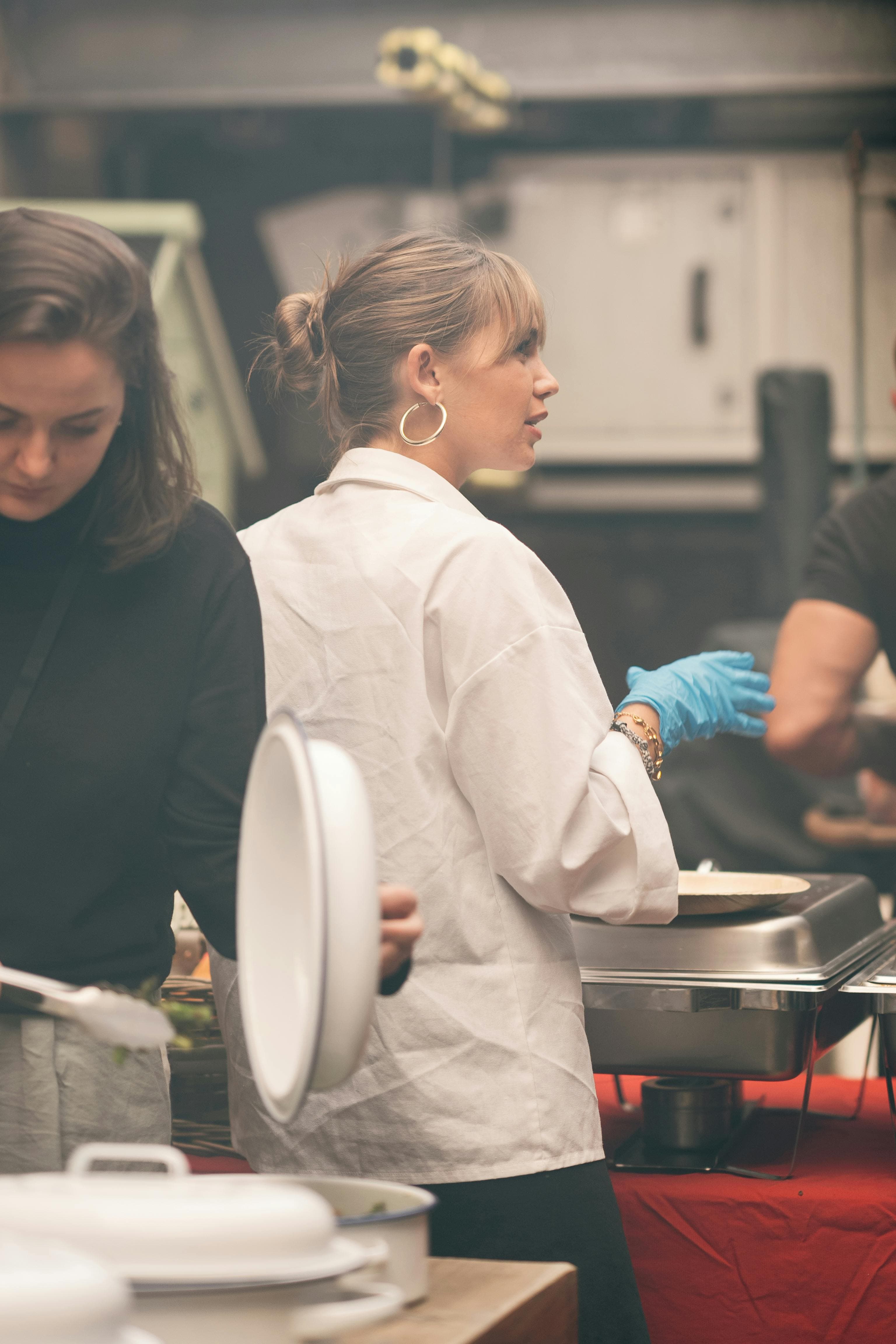 Waarom steeds meer mensen werken zonder diploma